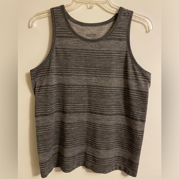 Patagonia Women’s Tank Top Large Gray Striped - Picture 1 of 8